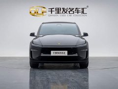 Tesla Model Y L Long Range All-Wheel Drive - ფოტო 6