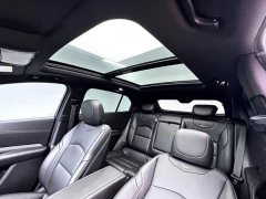 Cadillac XT4 28T FWD Luxury - ფოტო 16