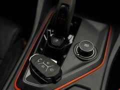 Lynk & Co Geely Lynk & Co 02 Hatchback 2021 2.0T Diesel Halo - ფოტო 16