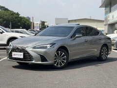 Lexus ES 2025 200 Premium Edition - ფოტო 1