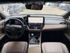 Lexus ES 2025 200 Premium Edition - ფოტო 11