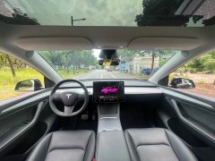 Tesla Model Y Rear-Wheel Drive - ფოტო 5