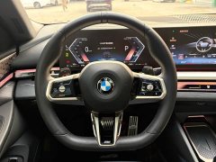 BMW 5 Series 530Li Luxury M Sport Package - ფოტო 10