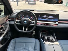 BMW 5 Series 530Li Luxury M Sport Package - ფოტო 7