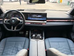 BMW 5 Series 530Li Luxury M Sport Package - ფოტო 8