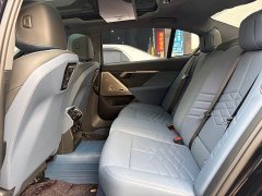 BMW 5 Series 530Li Luxury M Sport Package - ფოტო 13