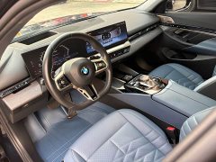 BMW 5 Series 530Li Luxury M Sport Package - ფოტო 5
