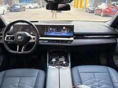BMW 5 Series 530Li Luxury M Sport Package - ფოტო 9