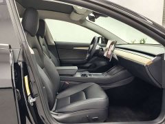 Tesla Model 3 2022 Rear-Wheel Drive - ფოტო 19