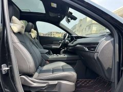 Cadillac XT4 28T FWD Technology - ფოტო 16