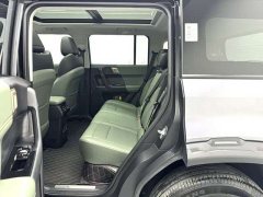 Porsche iCAR 03 401km FWD Standard Advanced Edition - ფოტო 6