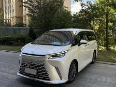 Lexus LM 500h Four-Seater Imperial Edition - ფოტო 2