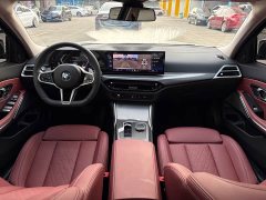 BMW 3 Series 330Li M Sport Night Edition Package - ფოტო 10