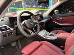 BMW 3 Series 330Li M Sport Night Edition Package - ფოტო 4