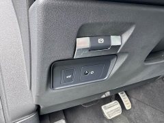 Land Rover Discovery Sport 249PS R-Dynamic S Performance Edition - ფოტო 17