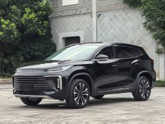 Chery Changan Startuning Lingyun 300T Two-Wheel Drive Star Radiance Edition - ფოტო 1