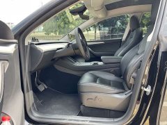 Tesla Model Y Rear-Wheel Drive - ფოტო 13