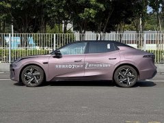 Lynk & Co Geely Lynk & Co 07 EM-P 2026 126 Extended Range Ultra H7 - ფოტო 4