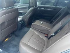 BMW 5 Series 525Li M Sport Package - ფოტო 9