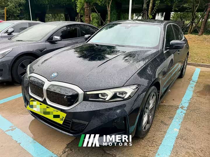 BMW i3 2022 eDrive 35 L - ავტომობილი ჩინეთიდან