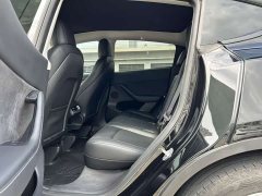 Tesla Model Y Rear-Wheel Drive - ფოტო 6