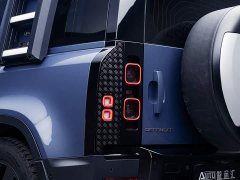 Land Rover Defender 2020 110 P400 SE - ფოტო 5