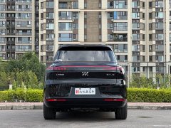 IM Motors Zhiji LS8 52 Max Luxury Six-Seater - фото 14