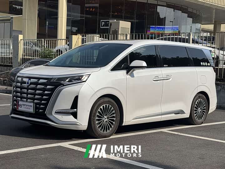 Denza D9 DM-i 970 AWD Flagship