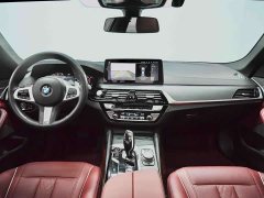 BMW 5 Series Facelift 530Li xDrive M Sport Package - ფოტო 2