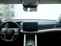 BYD Yuan UP 401KM Exceed - ფოტო 3