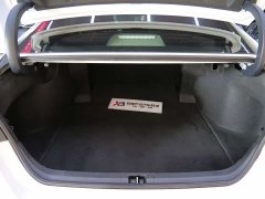 Toyota Camry 2.0G Luxury - ფოტო 12