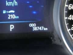 Toyota Camry 2.0G Luxury - ფოტო 16