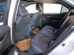 Toyota Camry 2.0G Luxury - ფოტო 7