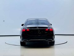 Mercedes-Benz E-Class New Energy 2024 E 350 e L Plug-in Hybrid Sedan - ფოტო 11