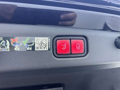 Mercedes-Benz E-Class New Energy 2024 E 350 e L Plug-in Hybrid Sedan - ფოტო 9