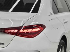 Mercedes-Benz C-Class C 200 L Sport Edition - ფოტო 10