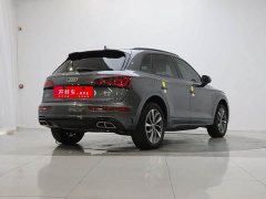 Audi Q5L 40 TFSI Luxury Dynamic - ფოტო 4