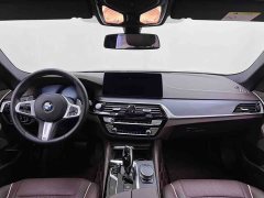 BMW 5 Series Facelift 530Li Executive M Sport Package - ფოტო 17