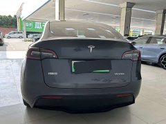Tesla Model Y Standard Range RWD - ფოტო 5