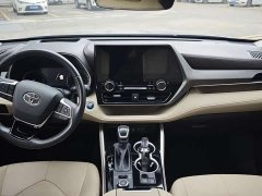 Toyota Highlander 380T AWD Premium 7-Seater - ფოტო 13