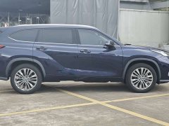 Toyota Highlander 380T AWD Premium 7-Seater - ფოტო 4