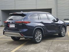 Toyota Highlander 380T AWD Premium 7-Seater - ფოტო 5