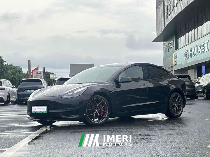 Tesla Model 3 Performance All-Wheel Drive - ავტომობილი ჩინეთიდან