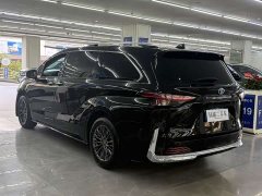 Toyota Sienna 2.5L Hybrid Comfort Edition - ფოტო 18