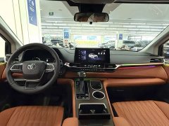 Toyota Sienna 2024 2.5L Hybrid Comfort Edition - ფოტო 5