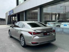 Lexus ES 2022 300h Excellence Edition - ფოტო 7