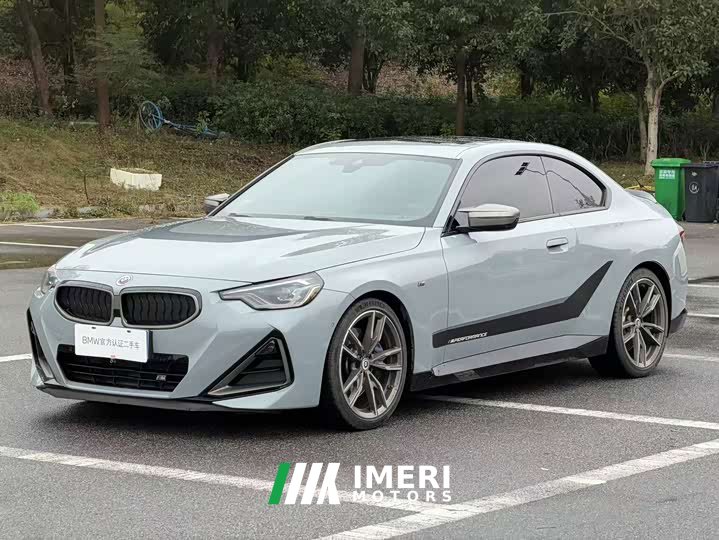 BMW M240i