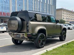 Land Rover Defender 110 P400 X - ფოტო 5