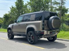 Land Rover Defender 110 P400 X - ფოტო 6