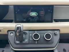 Land Rover Defender 2020 110 P400 HSE - ფოტო 14